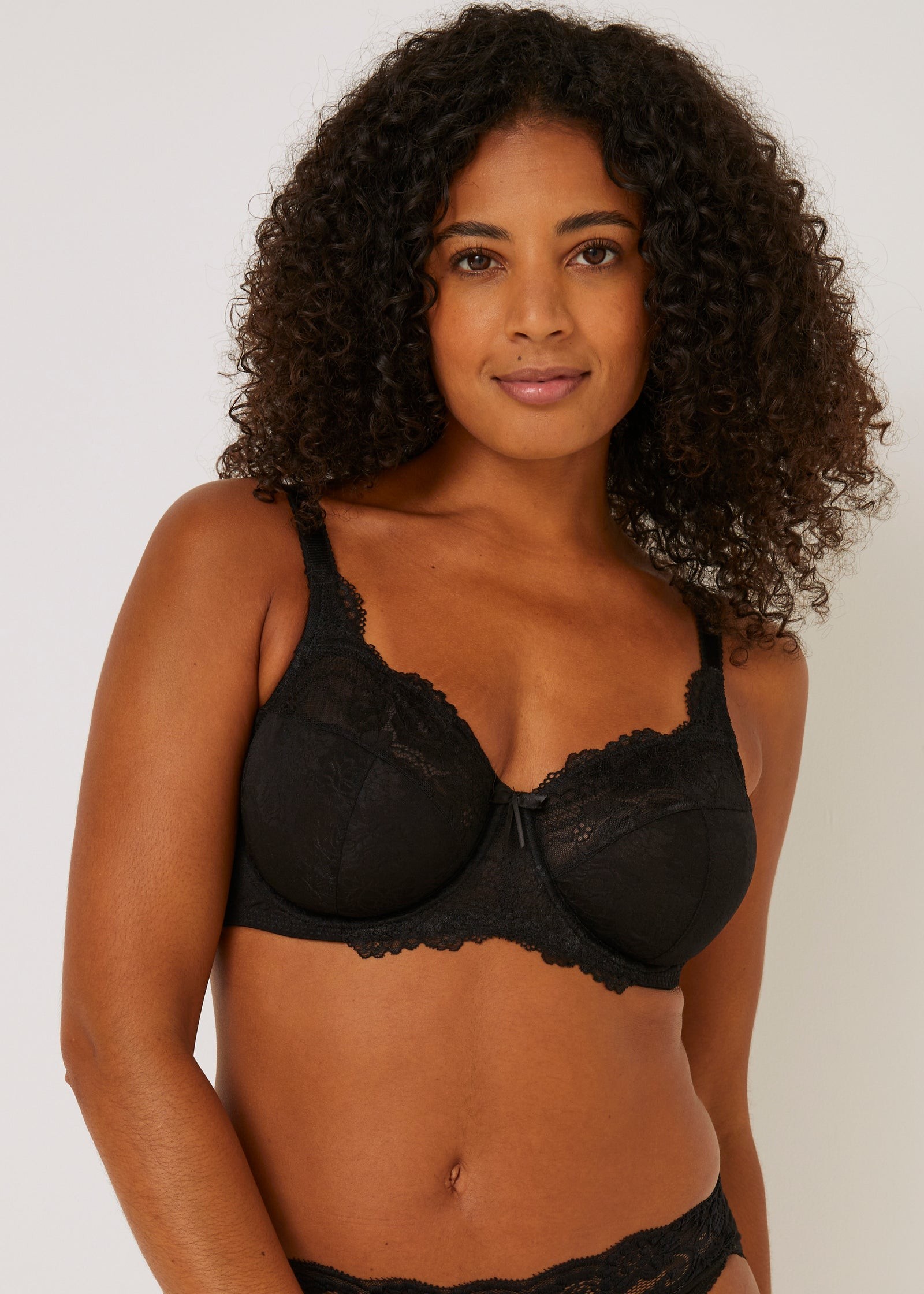 3 Pack DD+ Plain & Floral Non Padded Bras - Matalan