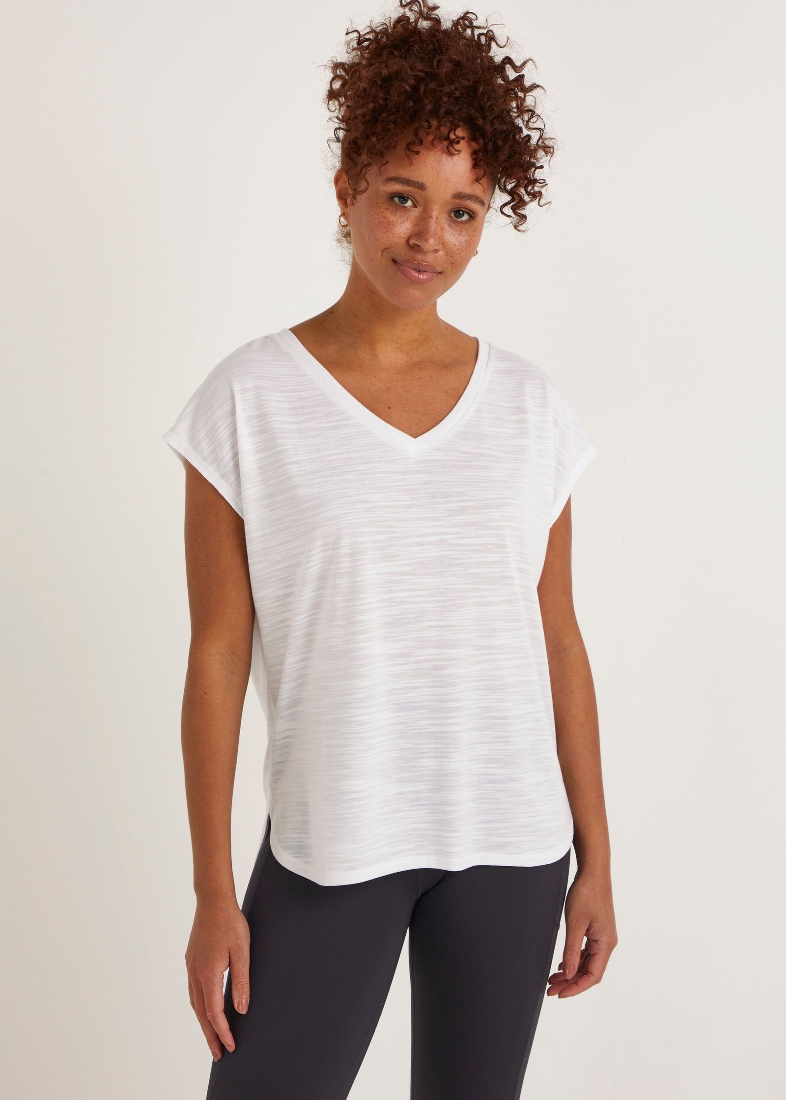 Buy Souluxe White V-Neck Textured Sports T-Shirt in Oman - bfab