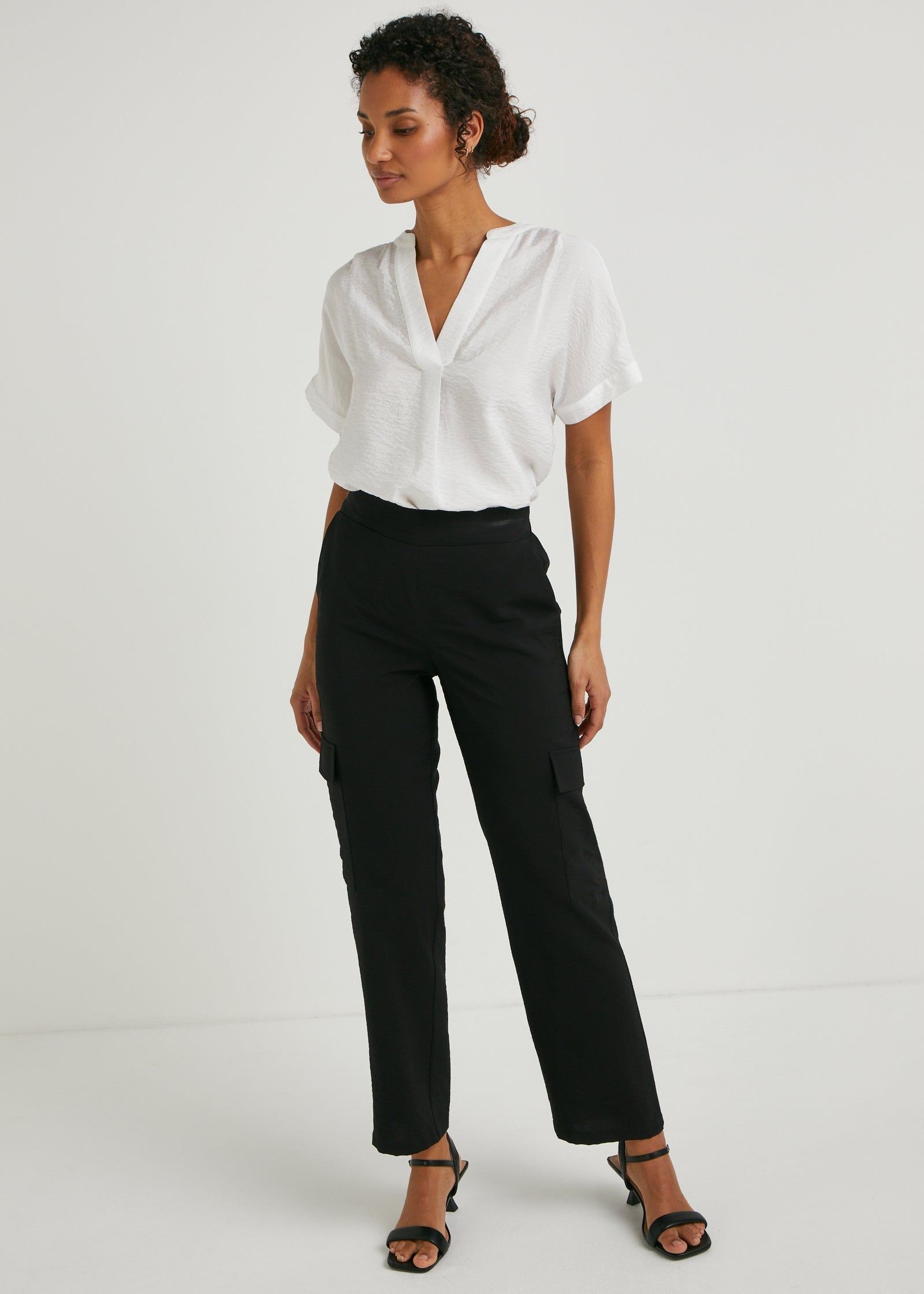 Buy Et Vous Cargo Trousers Online in UAE from Matalan