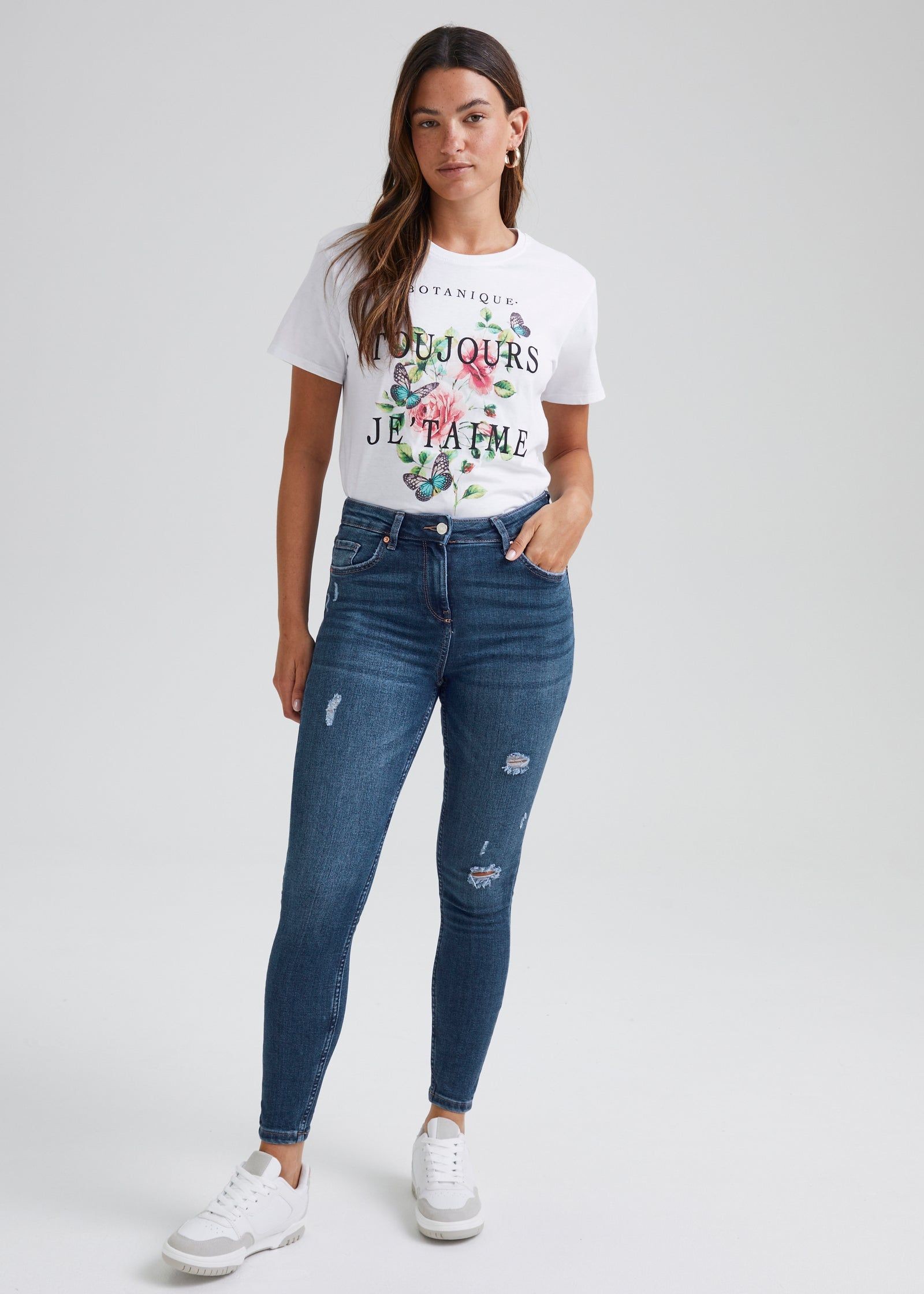 Jessie Black Ripped High Waisted Jeans - Matalan