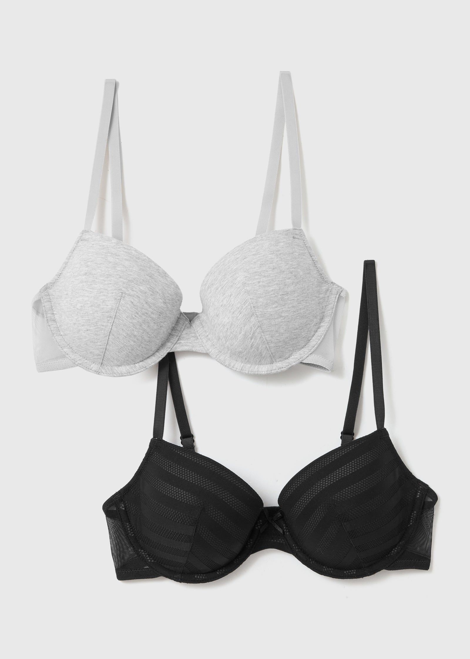 Buy Girls White Moulded First Bra (28A-34AA) in Qatar - bfab