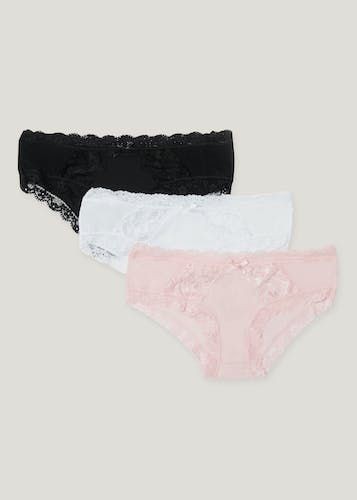 Buy 3 Pack Lace Detail Knickers in Saudi - bfab