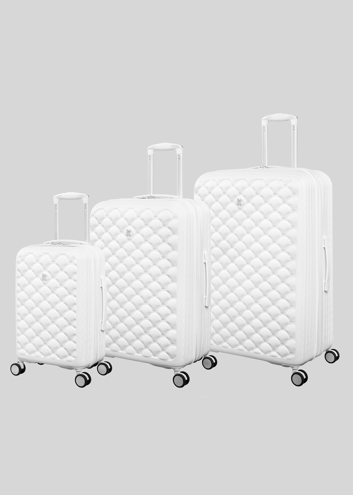 Buy IT Luggage Hardshell Suitcase Online in Jordan bfab