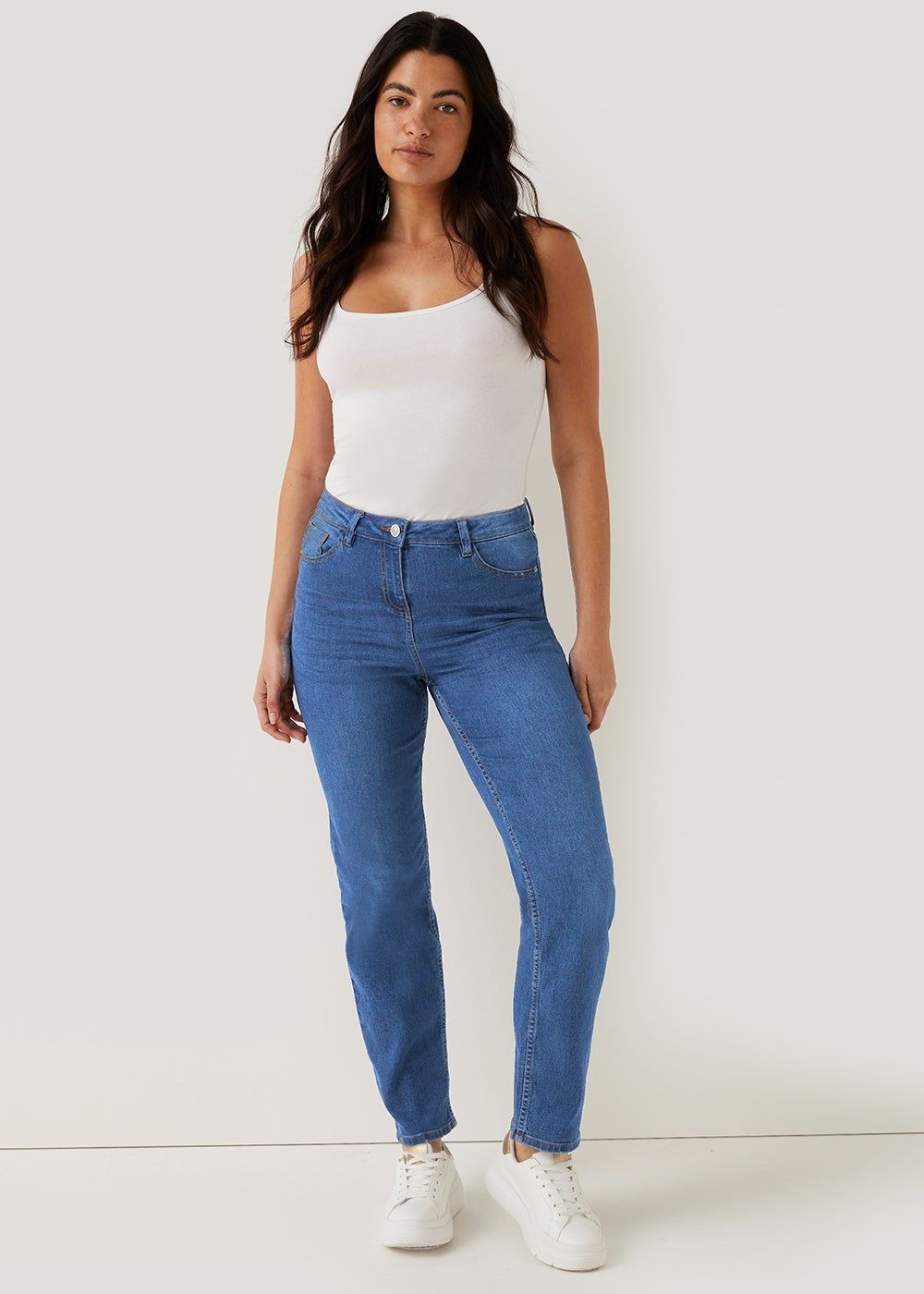 Buy Grace Straight Leg Jeans-Denim-Size 31 Leg Online in Jordan