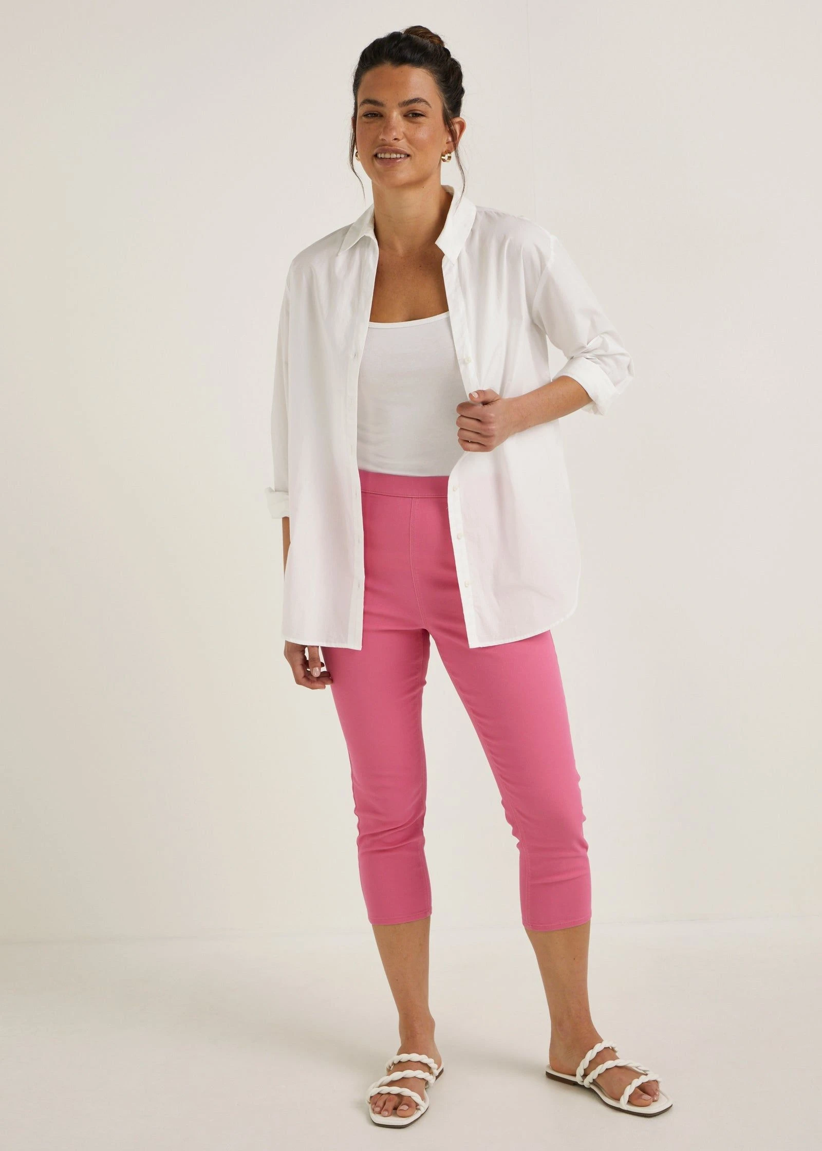 Buy Rosie Cropped Pull On Jeggings Pink 18 Online in Oman from