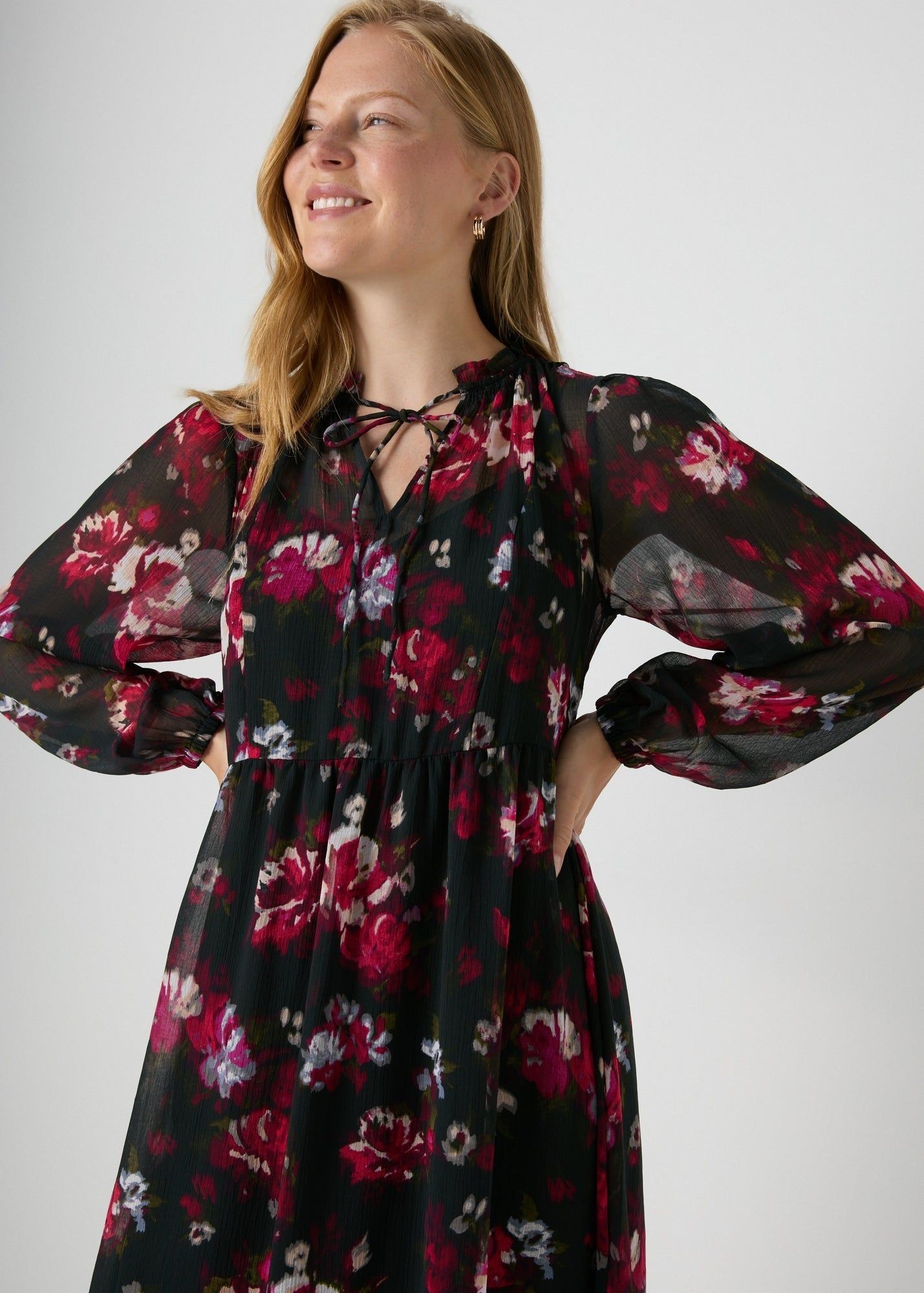 Buy Floral Chiffon Midi Dress-Multi-22 Online in Qatar - bfab Buy Floral Chiffon Midi Dress-Multi-22 Online in Qatar - bfab
