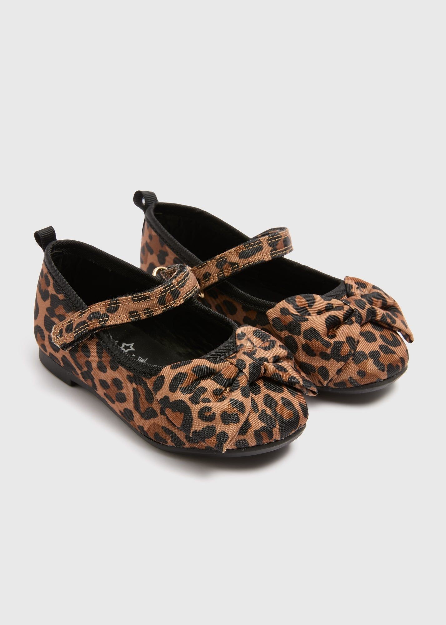 Buy Girls Leopard Ballets-Tan-25 Online in Oman bfab