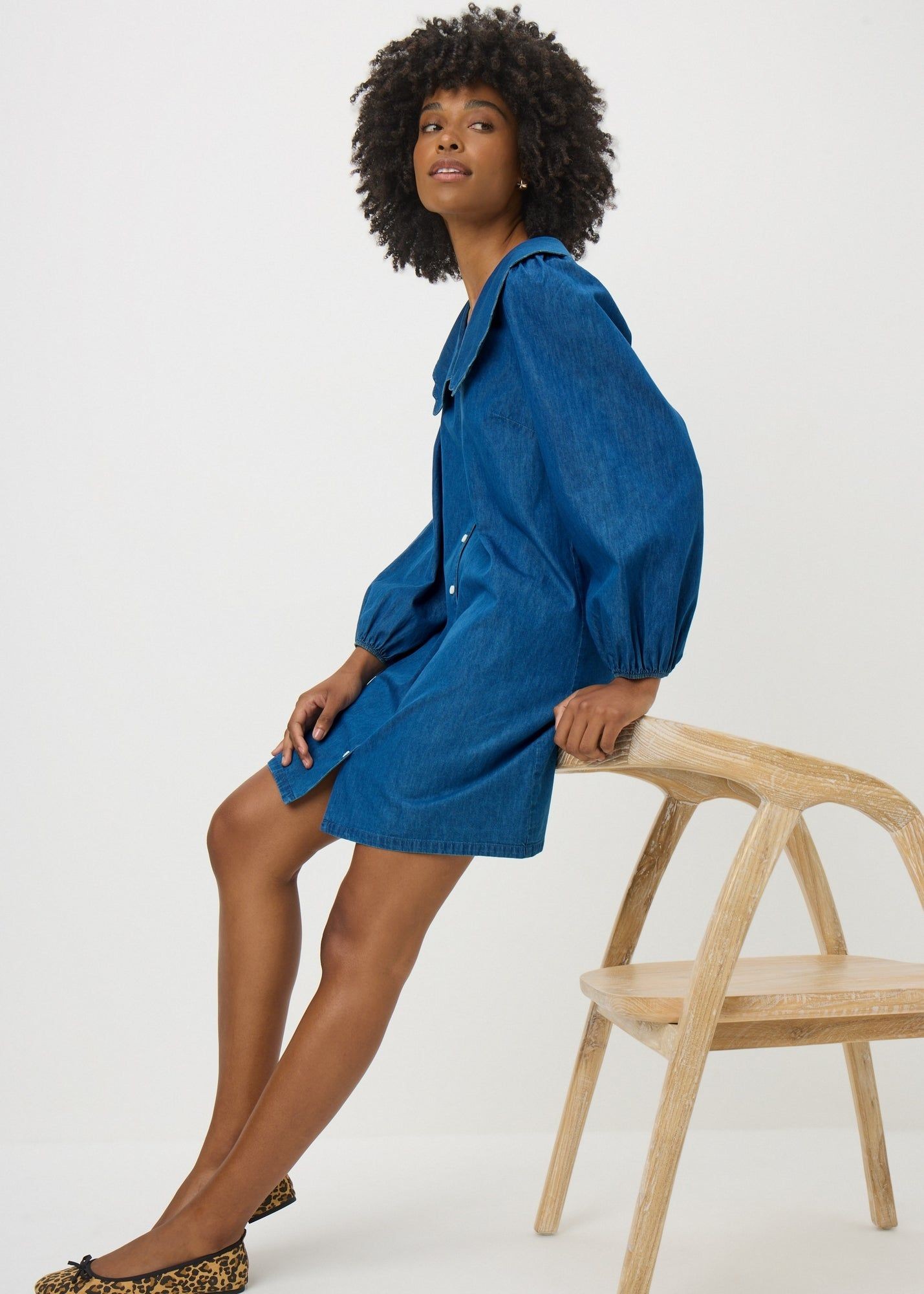 matalan denim dress Denim Midwash Scalloped Collar Mini Dress - Size 8